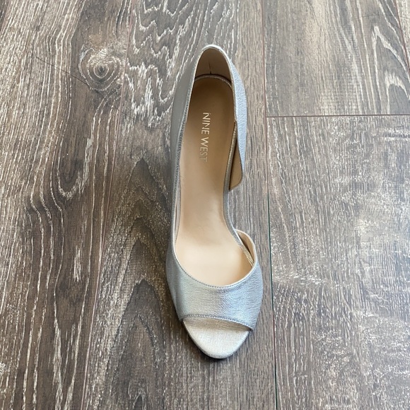 Nine West heels - Picture 3 of 5